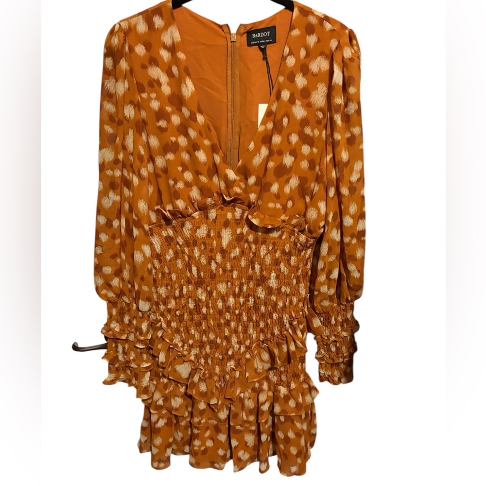 Bardot Bambina Frill Smocked
Sketchspot Feature Sleeve size 8 medium nwt